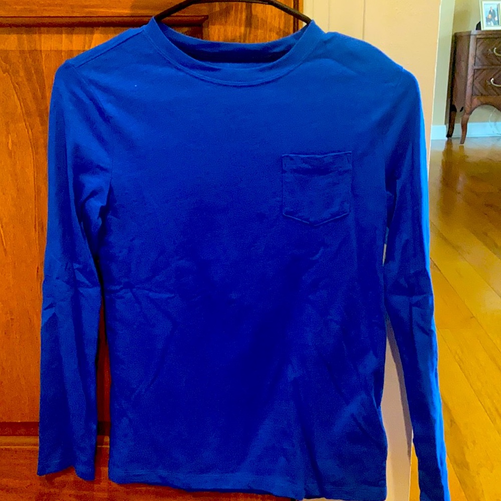 Long sleeve tee shirt